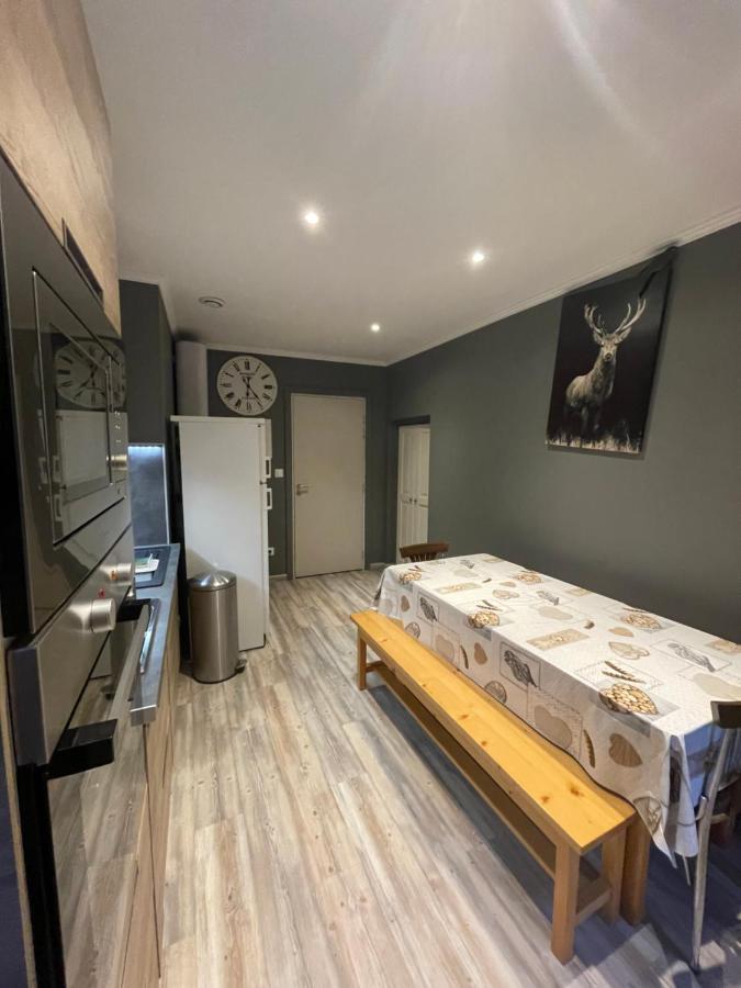 La Montagnette L Ours T1 Maison En Travaux De 10H A 17H Мутьє Екстер'єр фото
